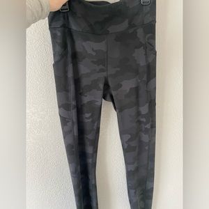 Black Camouflage Lululemon leggings